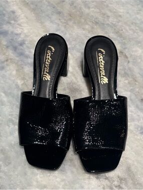 L'INTERVALLE Black Patent Slide Mules with Open Square Toe